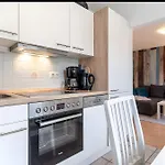 펜션 Haus Laffina 부숨