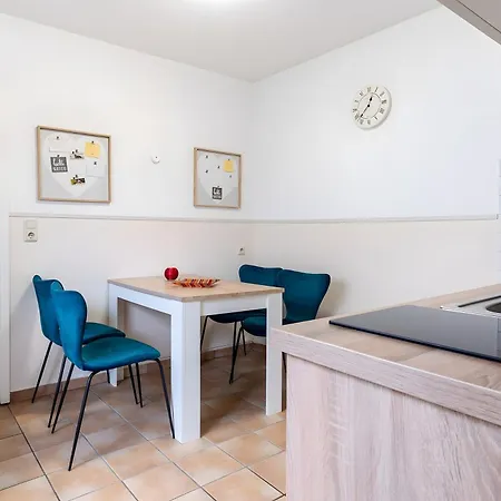 Nyaraló Haus Laffina *